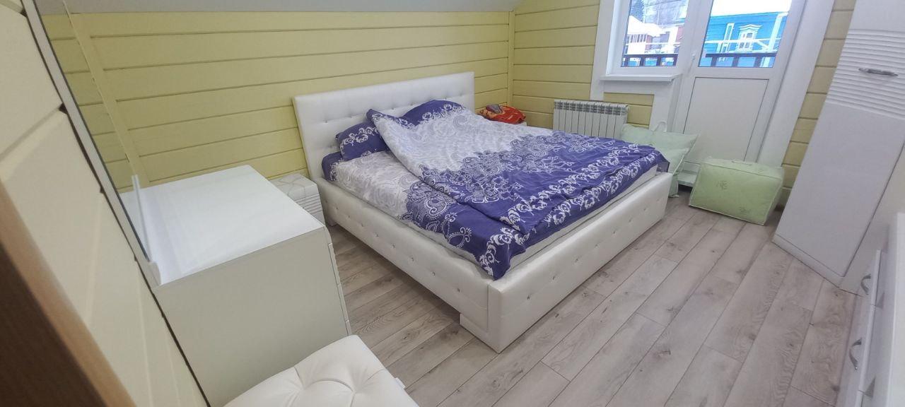 Полутораспальная кровать "Bella-Кристалл" 120 х 200 с подъемным механизмом цвет sancho 2203