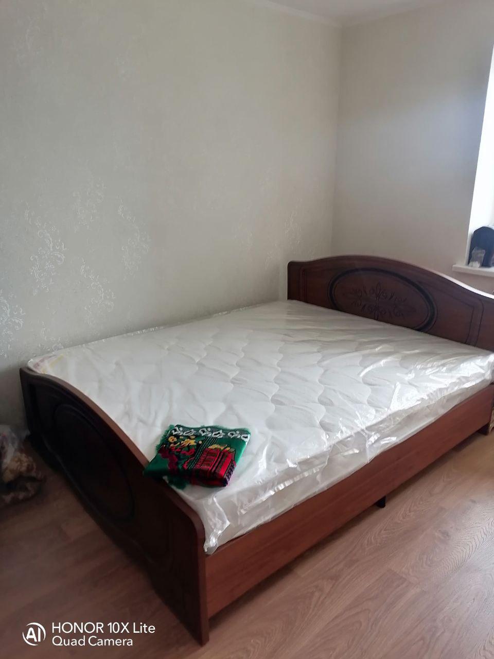Двуспальная кровать "Натали" 160х190 с ортопедическим осн-ем цвет орех изножье высокое