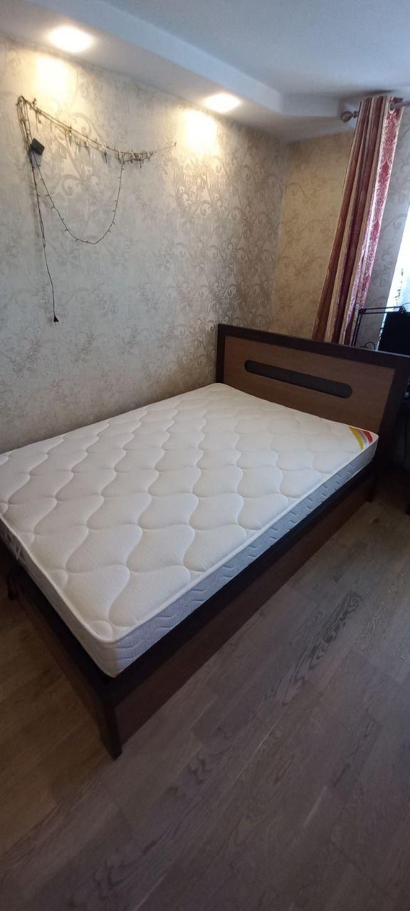 Двуспальная кровать "Альба" 140 х 190 с ортопедическим основанием цвет дуб сантана